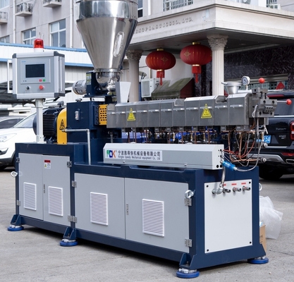 Linea di produzione di granulazione per estrusore a doppia vite in pellet di plastica in PVC