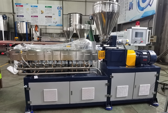 Estrusore a doppia vite di plastica EVA con doppia vite a rotazione parallela